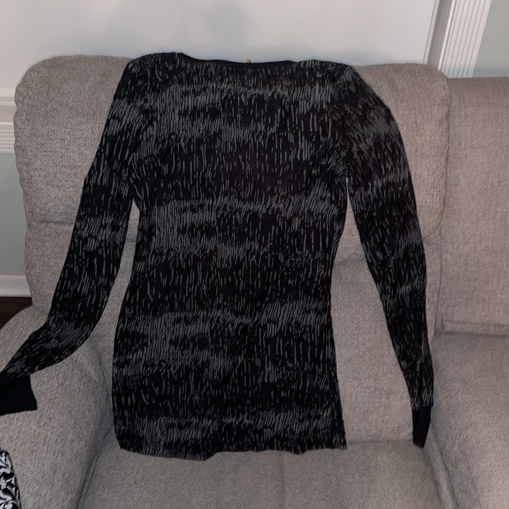 Large long sleeve BKE shirt semi sheer - Picture 5 of 5
